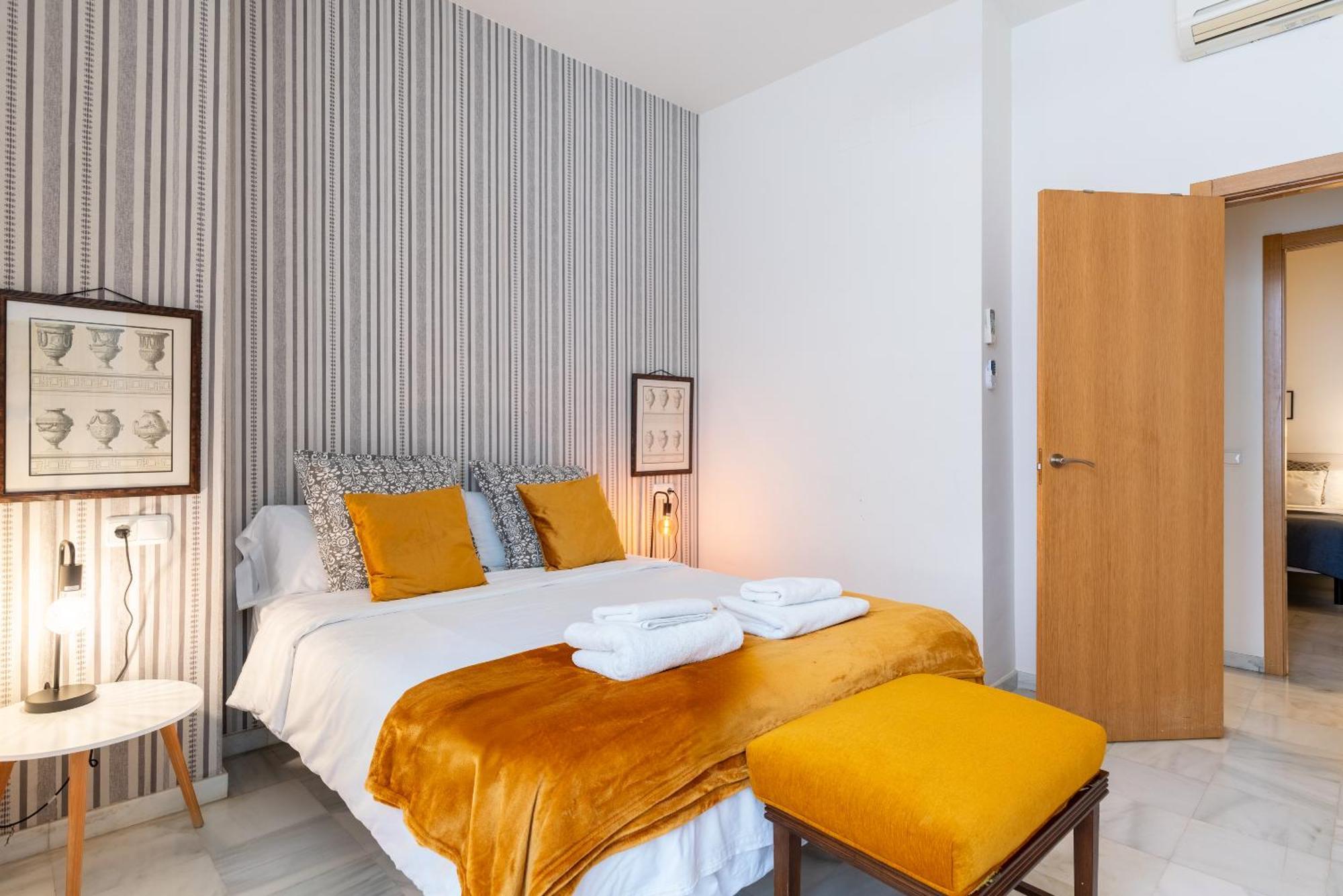 Arenal Maestranza Apartment Севилья Экстерьер фото