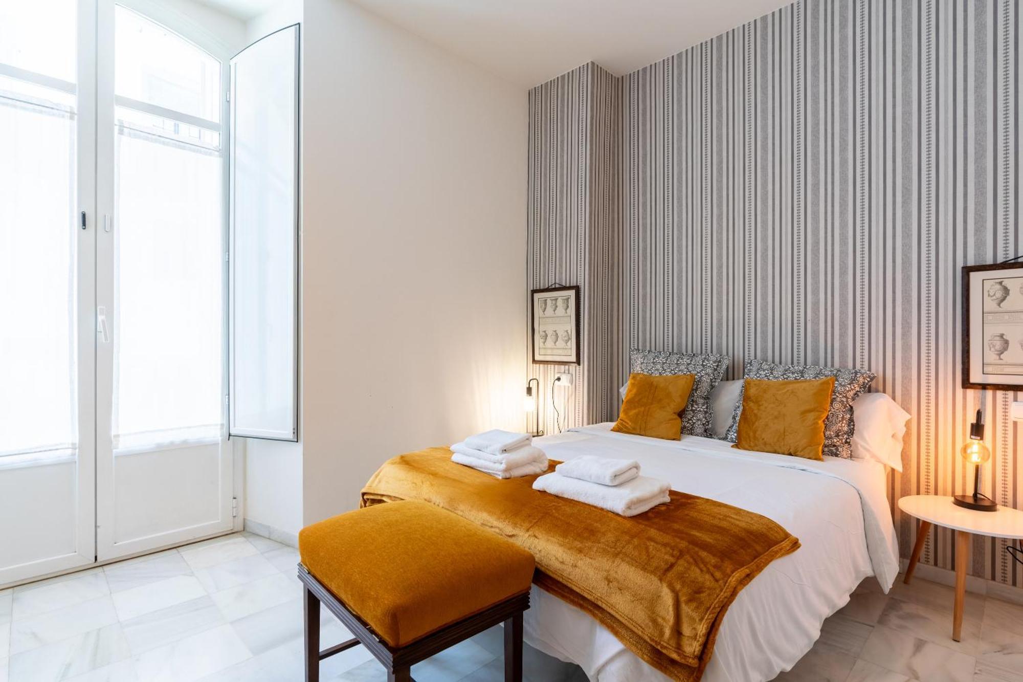 Arenal Maestranza Apartment Севилья Экстерьер фото